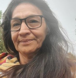 Meet your Posher, Mae